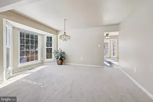 9395 Cloverhill Ct, Manassas, VA 20110 - Photo 15