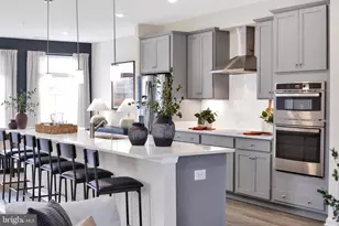 9675 Swallowtail Ln, Manassas, VA 20110 - Photo 3