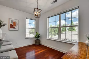 10273 Fountain Cir, Manassas, VA 20110 - Photo 11