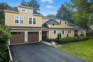 9105 Ewell St, Manassas, VA 20110 - Photo 1