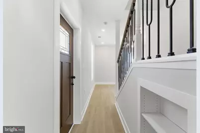 9204 Douglas Street, Manassas, VA 20110 - Photo 5