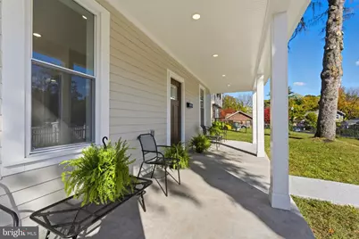 9204 Douglas Street, Manassas, VA 20110 - Photo 3