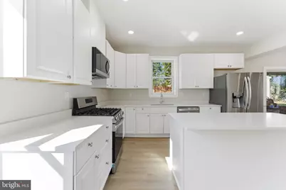 9204 Douglas Street, Manassas, VA 20110 - Photo 15