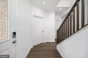 10130 Queens Wy, Manassas, VA 20110 - Photo 7