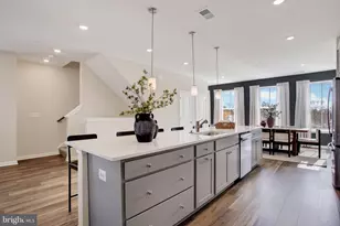 9666 Swallowtail Ln, Manassas, VA 20110 - Photo 11