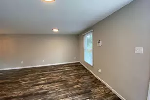 8593 Fairfax St, Manassas, VA 20110 - Photo 9