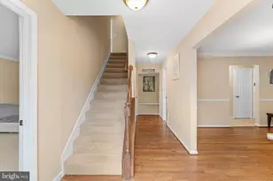 10140 Forest Hill Cir, Manassas, VA 20110 - Photo 5