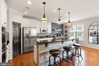 9502 Lee Court, Manassas, VA 20110 - Photo 3