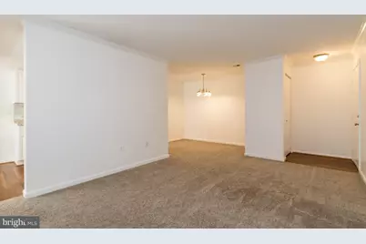 9565 Battery Heights Boulevard #101, Manassas, VA 20110 - Photo 5