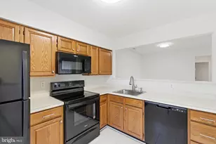 9266 Chapman Oak Dr, Manassas, VA 20110 - Photo 9