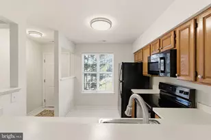 9266 Chapman Oak Dr, Manassas, VA 20110 - Photo 7