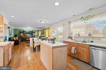 8599 Dutchman Court, Manassas, VA 20110 - Photo 7