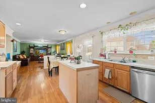 8599 Dutchman Ct, Manassas, VA 20110 - Photo 7