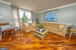 9348 Amaryllis Ave, Manassas, VA 20110 - Photo 5