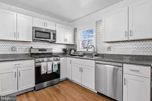 9262 Byrd Dr, Manassas, VA 20110 - Photo 11