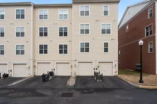 9557 Center St, Manassas, VA 20110 - Photo 17