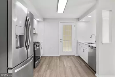 9653 Old Wellington Road, Manassas, VA 20110 - Photo 7