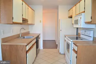 8383 Buttress Ln, Manassas, VA 20110 - Photo 3