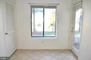 8383 Buttress Ln, Manassas, VA 20110 - Photo 7