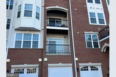10275 Fountain Circle #201, Manassas, VA 20110 - Photo 3