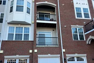 10275 Fountain Cir, Manassas, VA 20110 - Photo 3