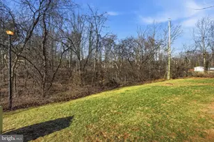 8359 Georgian Ct, Manassas, VA 20110 - Photo 35