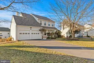 9403 Cloverhill Ct, Manassas, VA 20110 - Photo 3