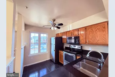 9377 Scarlet Oak Drive, Manassas, VA 20110 - Photo 7