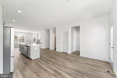 10161 Queens Way, Manassas, VA 20110 - Photo 9