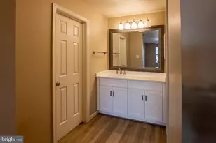 9924 Grapewood Ct, Manassas, VA 20110 - Photo 11