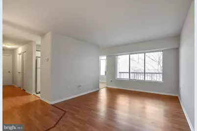 8383 Buttress Lane #302, Manassas, VA 20110 - Photo 9