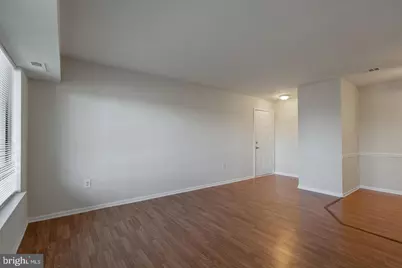 8383 Buttress Lane #302, Manassas, VA 20110 - Photo 7