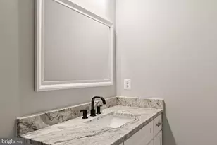 9541 Center St, Manassas, VA 20110 - Photo 35