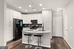 9541 Center St, Manassas, VA 20110 - Photo 5