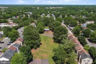9081 Bonham Cir, Manassas, VA 20110 - Photo 15
