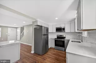 8357 Georgian Ct, Manassas, VA 20110 - Photo 7