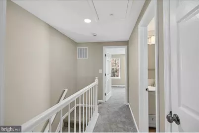 8357 Georgian Court, Manassas, VA 20110 - Photo 13