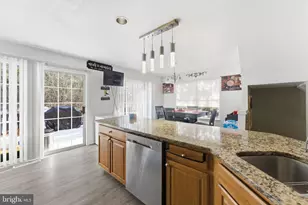 10293 Calypso Dr, Manassas, VA 20110 - Photo 13