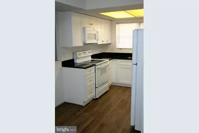 9360 Caspian Way #202, Manassas, VA 20110 - Photo 5