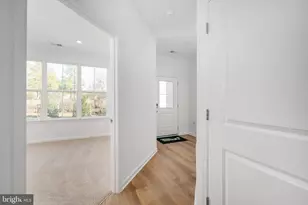 10165 Queens Wy, Manassas, VA 20110 - Photo 13