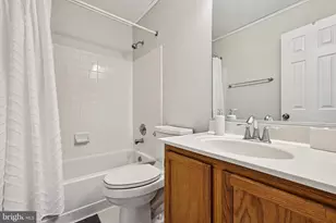 10274 Racquet Cir, Manassas, VA 20110 - Photo 41