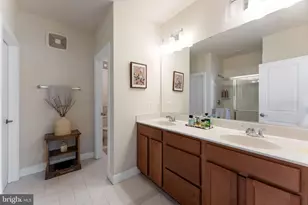 10439 Ratcliffe Trl, Manassas, VA 20110 - Photo 19