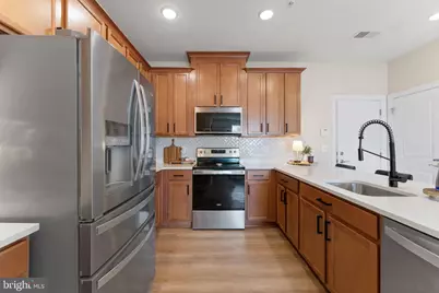 10439 Ratcliffe Trail, Manassas, VA 20110 - Photo 7