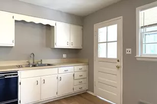 9120 Peabody St, Manassas, VA 20110 - Photo 3