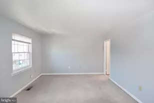 8385 Woodline Ct, Manassas, VA 20110 - Photo 13