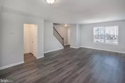 8385 Woodline Court, Manassas, VA 20110 - Photo 5