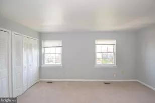 8385 Woodline Ct, Manassas, VA 20110 - Photo 11