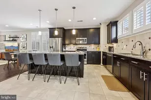 8956 Center St, Manassas, VA 20110 - Photo 13