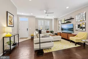 8956 Center St, Manassas, VA 20110 - Photo 9