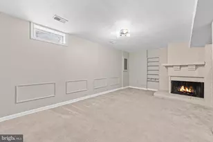 8392 Shady Grove Cir, Manassas, VA 20110 - Photo 21